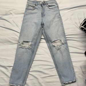 Zara Ripped Mom Jeans